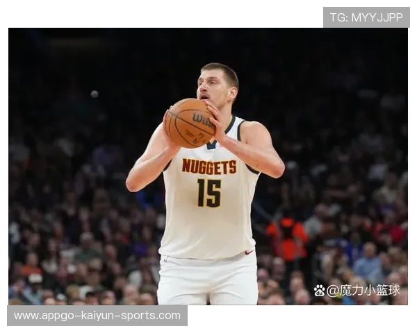 第2个场均三双赛季?约基奇赛季至今场均22.7分13.2板11.3助,约基奇各赛季数据